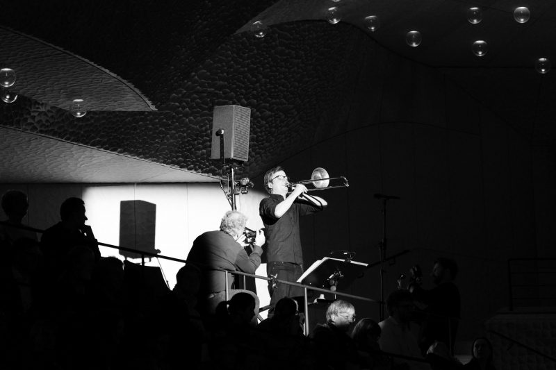 Elphi_NDR_Jazz Dobberstein Raumklang sw2