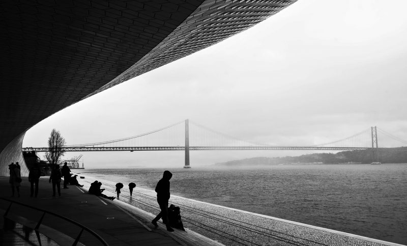 Lisboa_Tejo_2018_Regentag_ist_Kunsttag_Dobberstein
