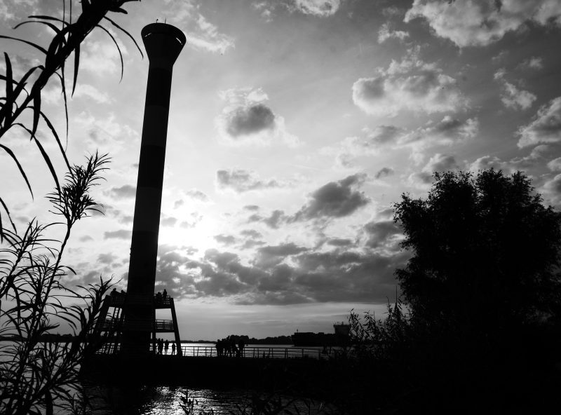 Schwarzer Leuchtturm_DF