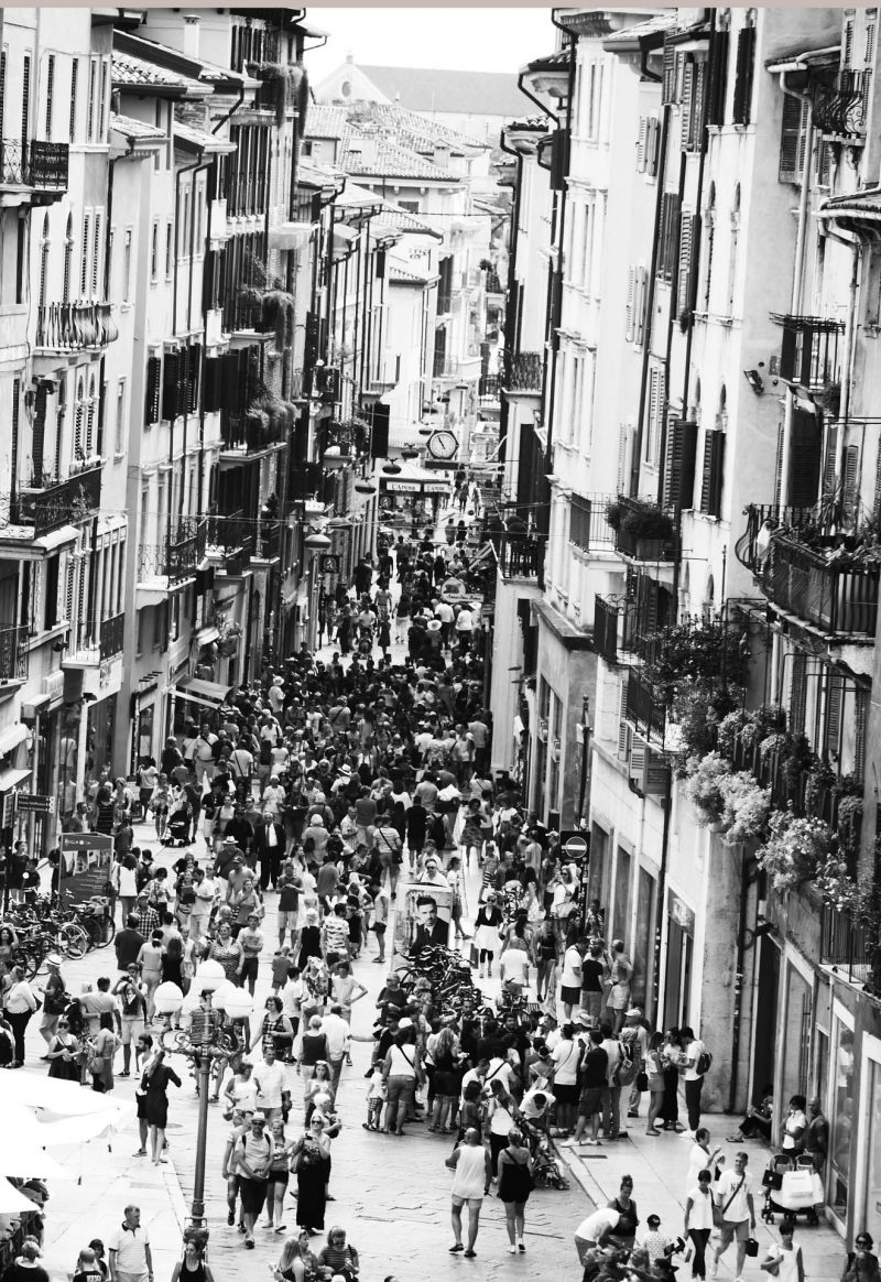 Verona_Giulias Gasse_2016_Tagschwärmer_Dobberstein